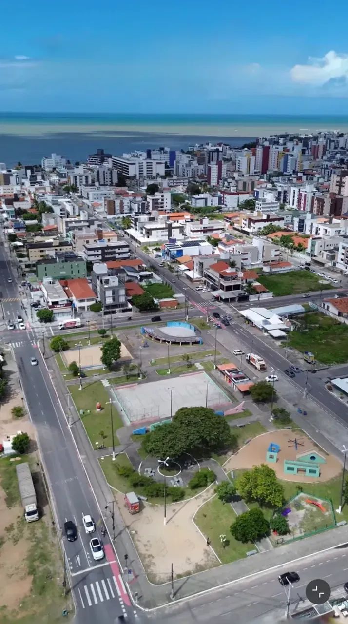 VENDO TERRENO 24 x 32 PROXIMO A PRAÇA DO CAJU