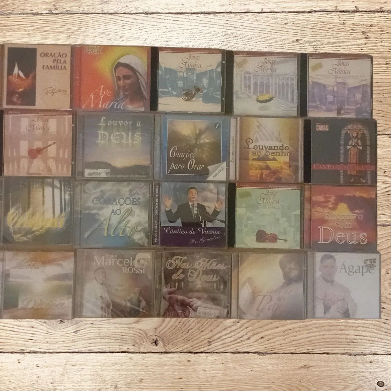 CDS RELIGIOSOS DIVERSOS NOVOS