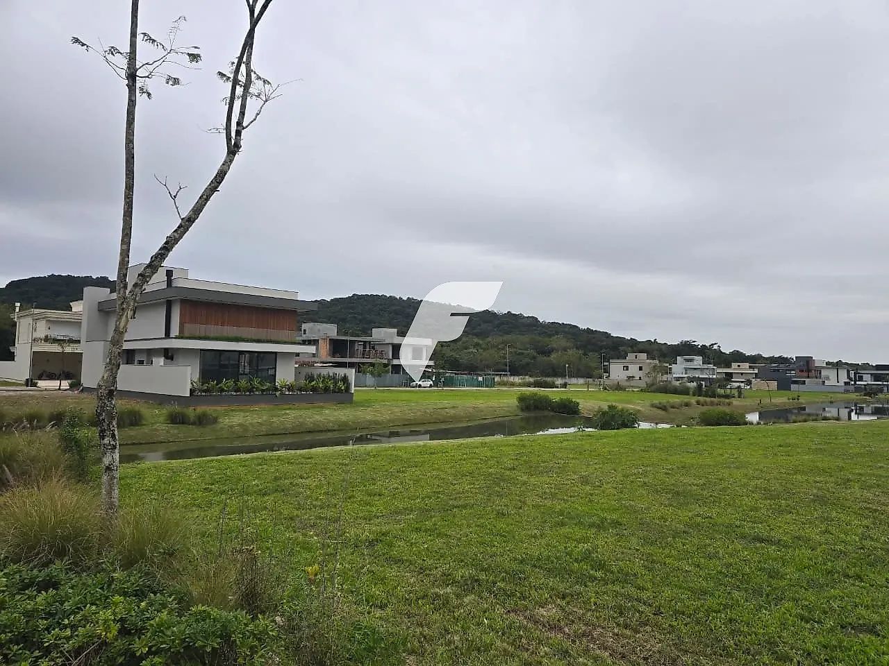 TERRENO 312m² - CONDOMÍNIO DA RESERVA PEDRA - PALHOÇA