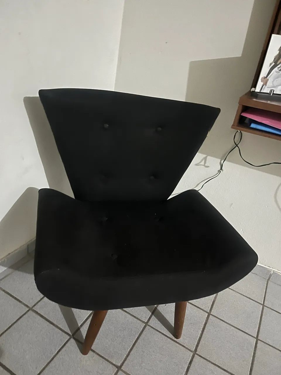Poltrona decorativa preta  - Foto 2