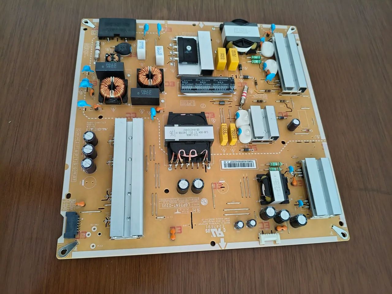 Placa Fonte Para Televisão LG 75 Polegadas Mod: 75ut8050psa - Foto 3