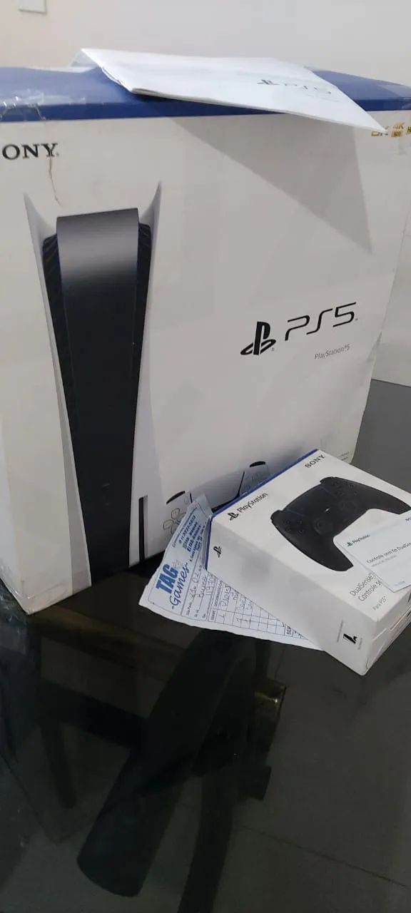 PLAYSTATION 5