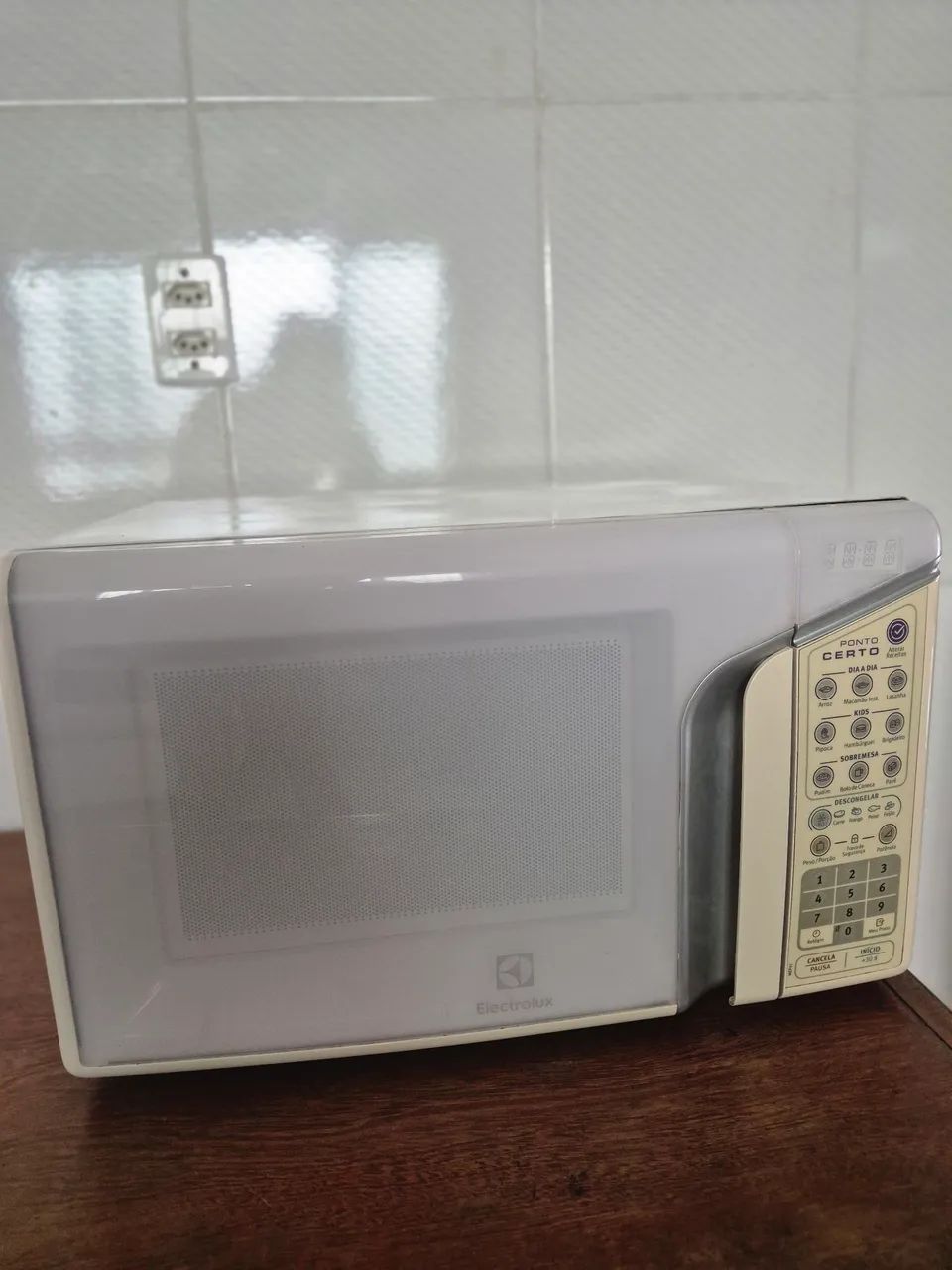 Microondas Eletrolux 31 Litros 