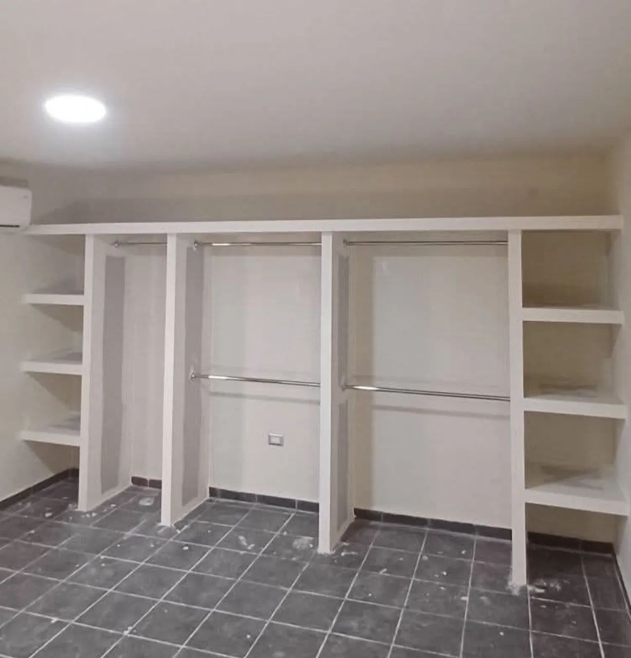 Closet em draywall sob medida 