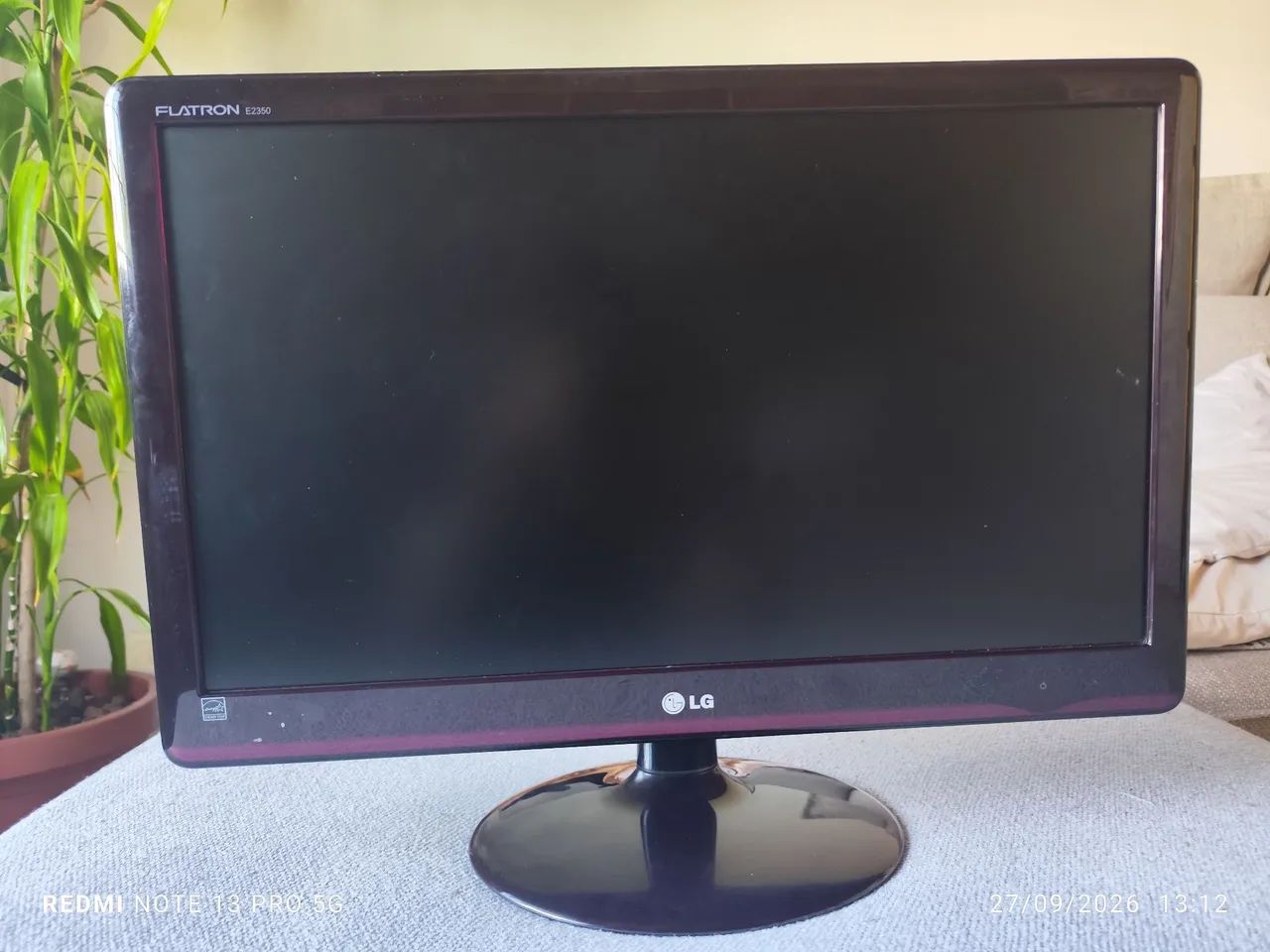 Monitor Lg Flatron E2350 23" Full Hd. - Foto 2