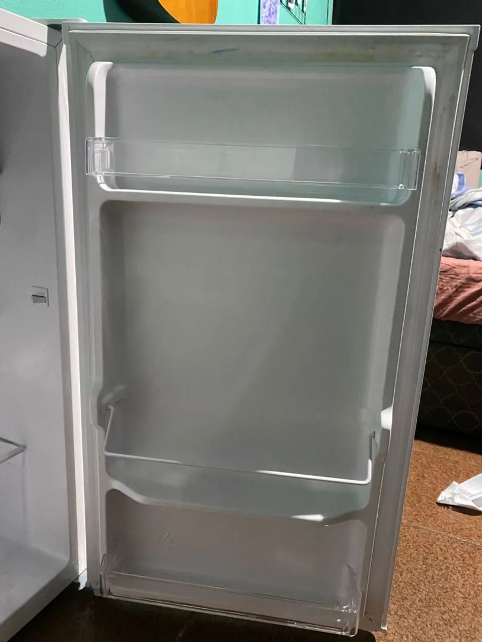 Frigobar Philco 93L 127V - Seminovo - Foto 4