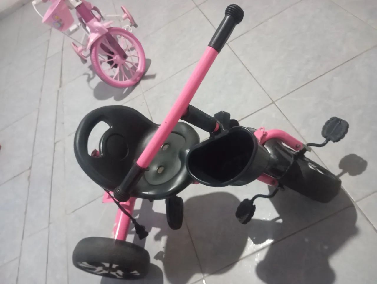 Triciclo infantil /com defeito - Foto 5