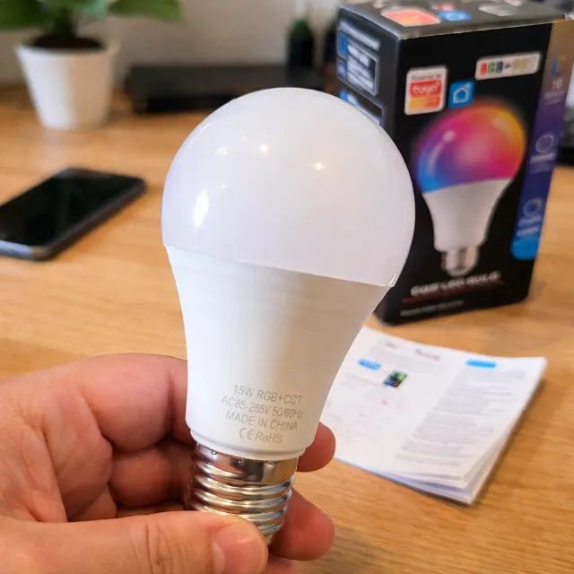 Kit com 2 Lâmpadas Wifi Smart RGB + CCT (compatível com Tuya) - Foto 2
