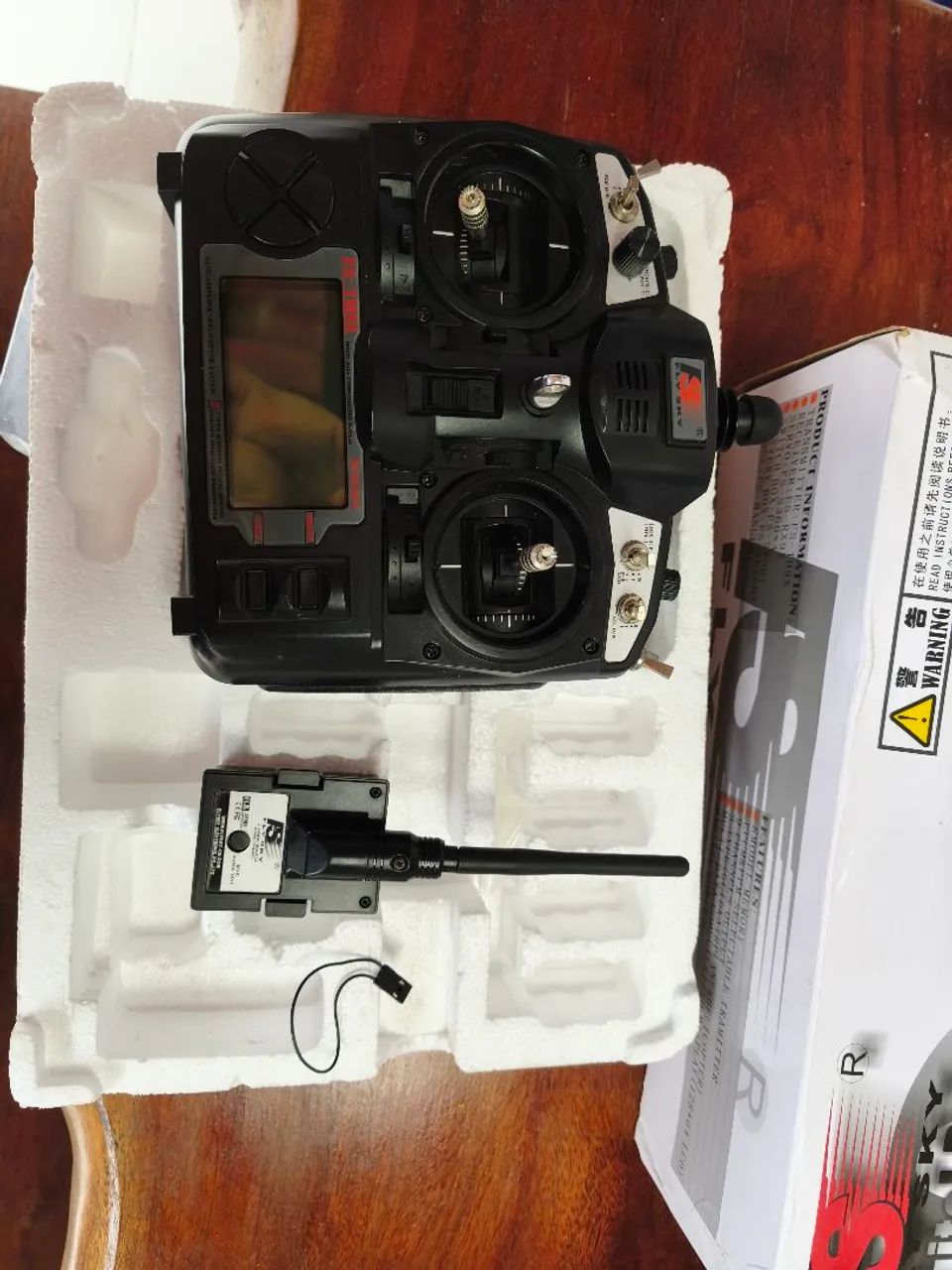 Controle para aeromodelismo FS-TH9X  - Foto 4