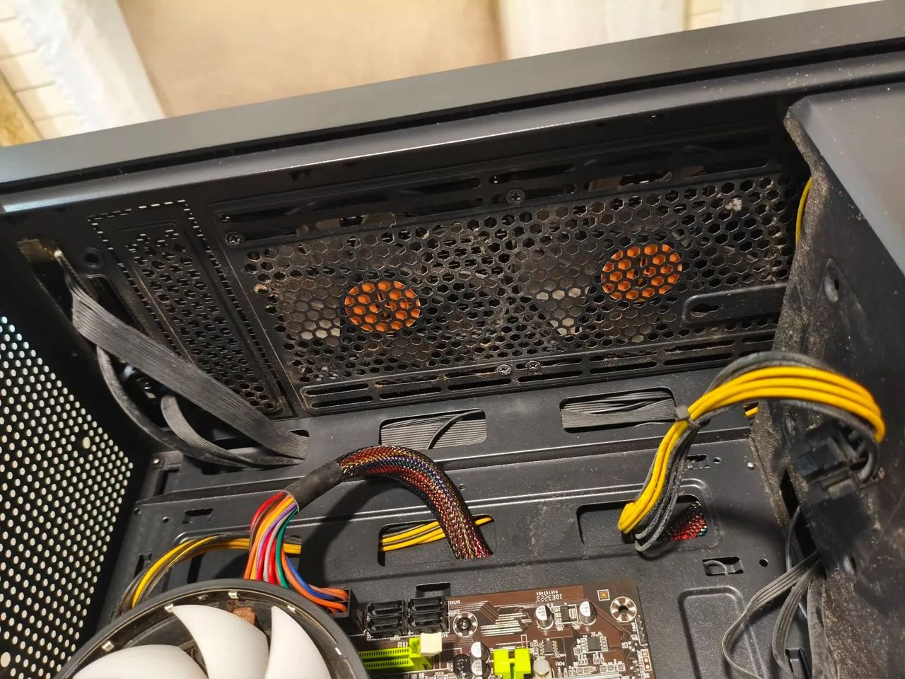PC para Upgrade | [XEON] + [8GB RAM]  | Sem Placa de Vídeo e SSD - Foto 2