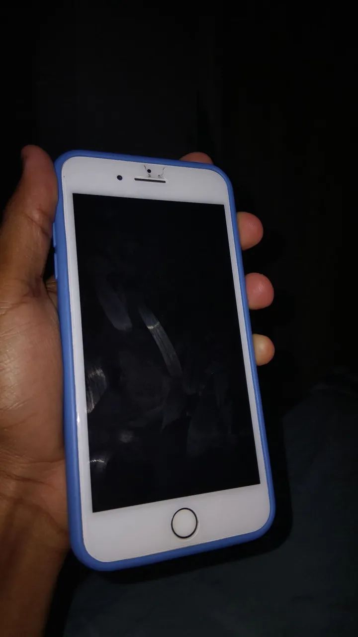 IPHONE 8 PLUS! BATERIA 100%, ACEITO TROCAS.