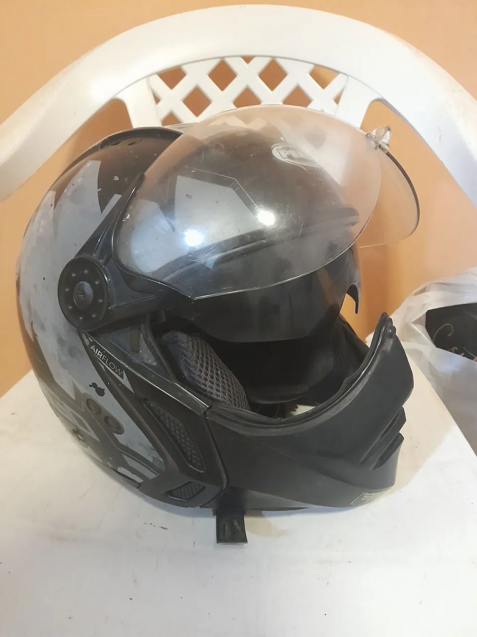 Vendo capacete em bom estado - Foto 3