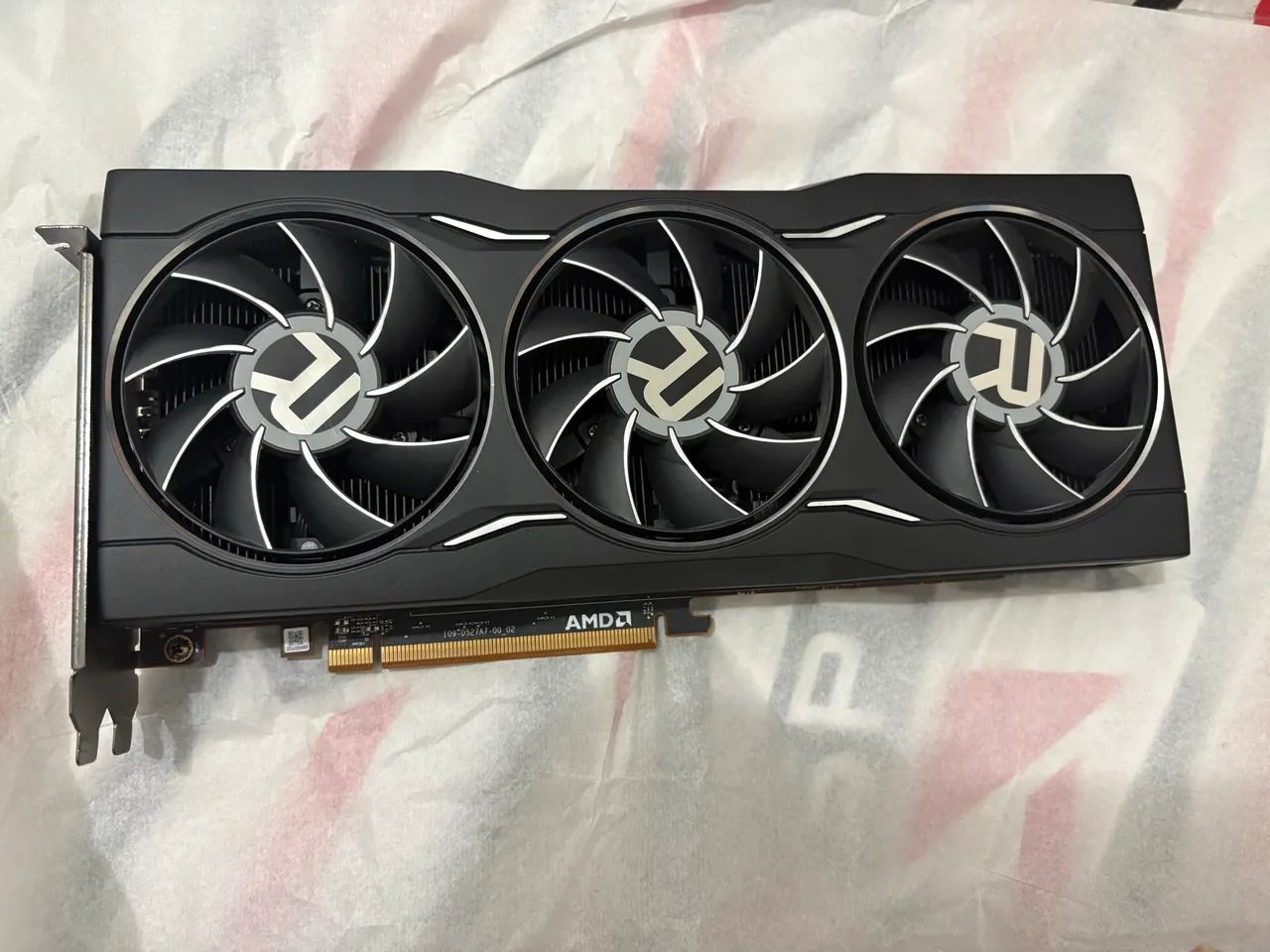 Placa de Vídeo RX 6750 XT 12GB FXF EDITION.