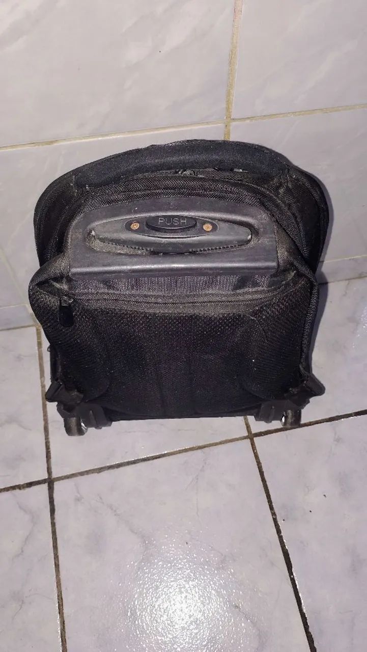 Mala / Bolsa com rodinhas - Foto 3