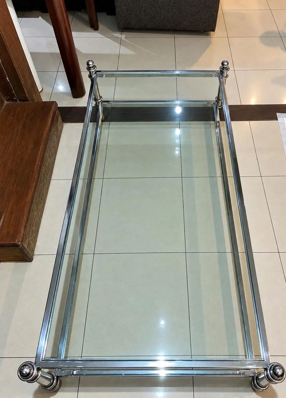 Mesa de centro de vidro com estrutura cromada  - Foto 3
