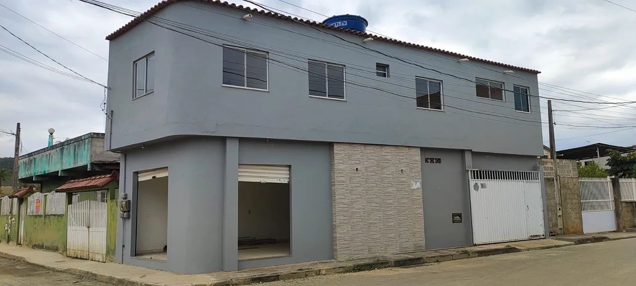 VENDO CASA COM PONTO COMERCIAL 