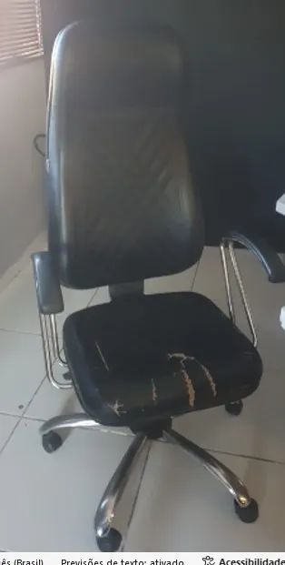 Cadeira com avaria
