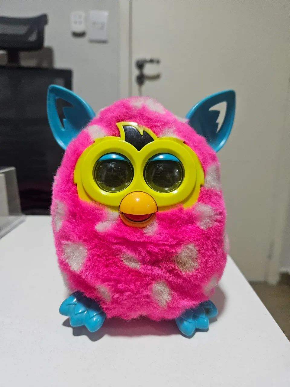 Boneco Furby Boom 