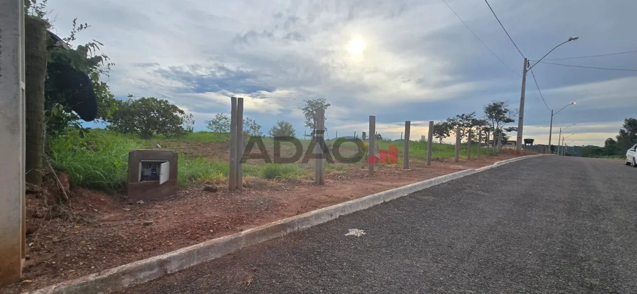 Lote 1500 m2 condomínio chácaras Reserva das Aroeiras - Foto 2