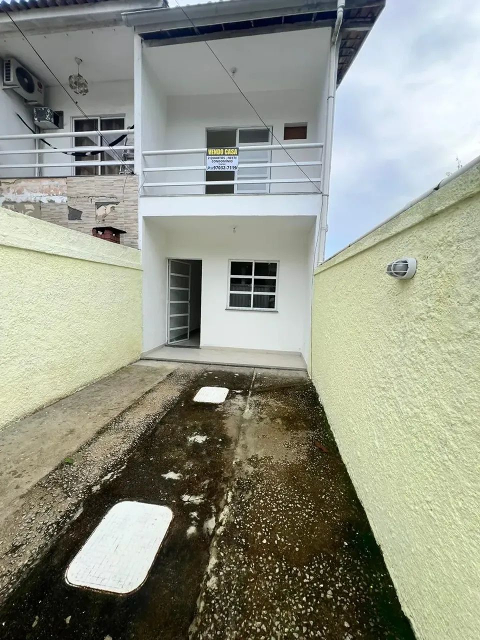 Casa geminada duplex em Guaratiba!