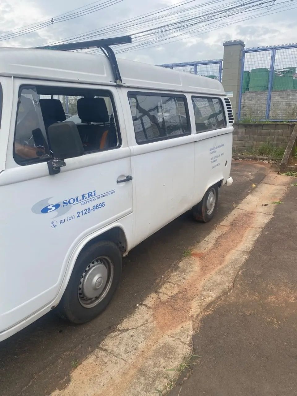 Volkswagen Kombi STANDARD 1.4 MI TOTAL FLEX 8V 2010