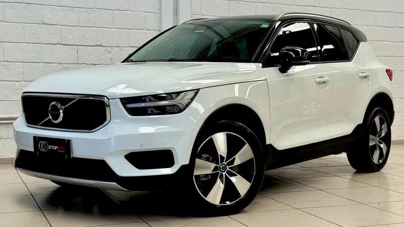 Volvo Xc40 XC 40 T-4 Momentum 2.0 190cv FWD 2020 2020