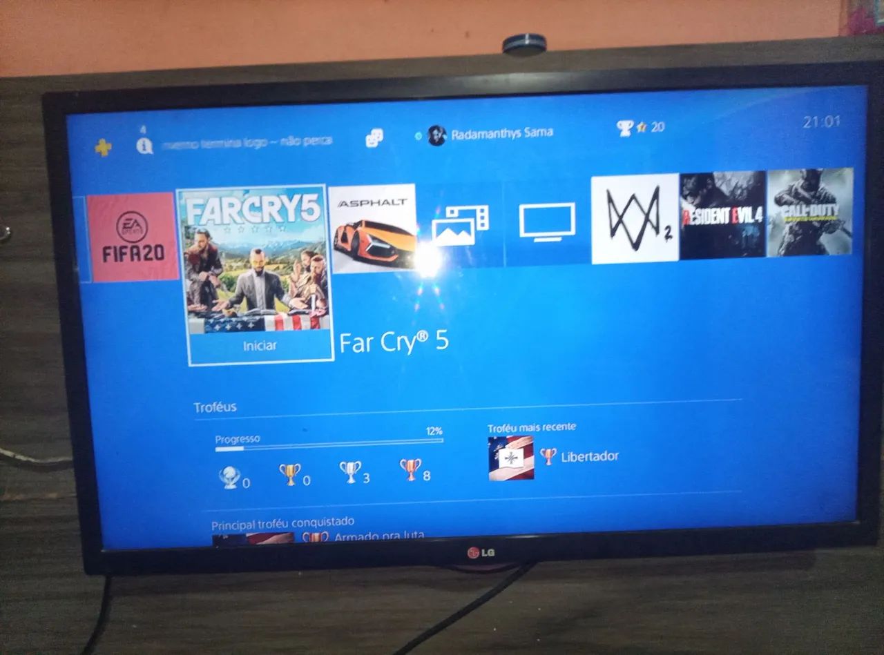 Vendo PS4 1TB DE MEMÓRIA  - Foto 2