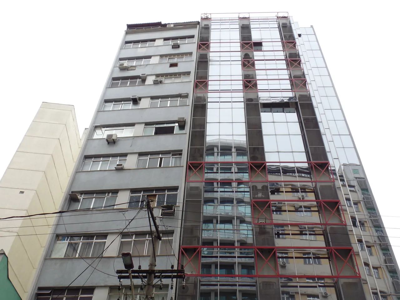 ALUGUEL, CENTRO,  SALA COMERCIAL, 30M², COM DIVISÓRIA E BANHEIRO. RUA DA CONCEIÇÃO, GALLER