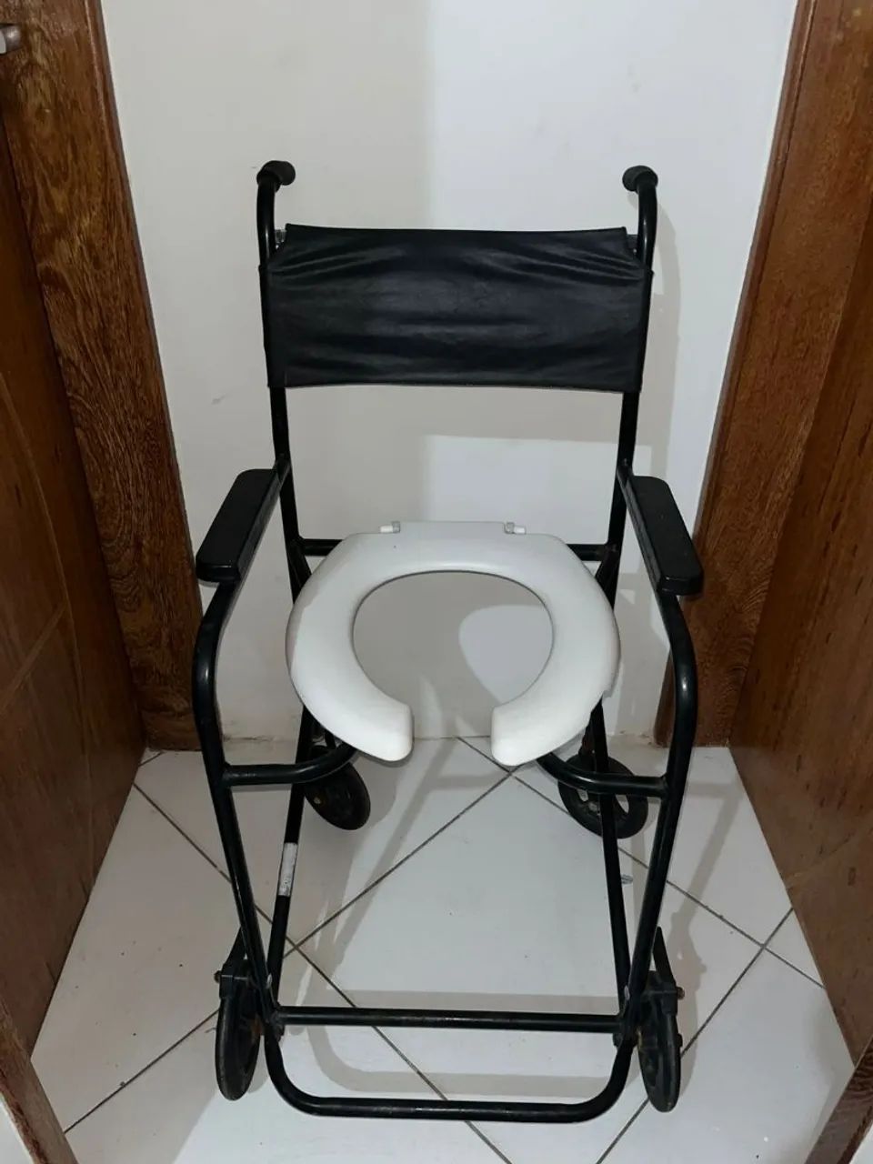 CADEIRA DE BANHO