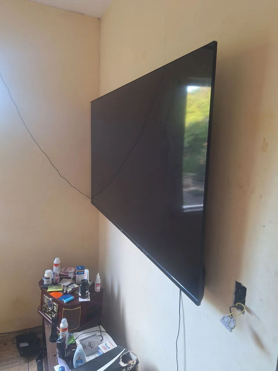 Televisão Philips 70 polegadas  - Foto 5