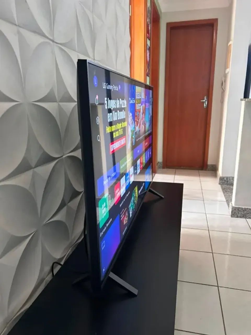 Smart TV LG 43 - 43UR7800PSA - Foto 2