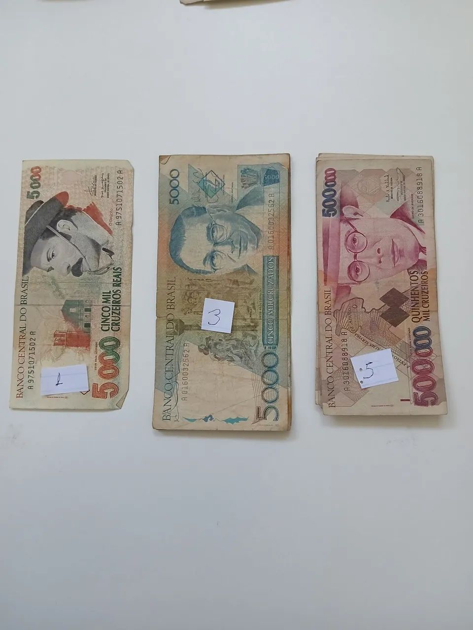 Conjunto com50 cedulas de dinheiro brasileiro antigo iniciais 5 - Foto 4