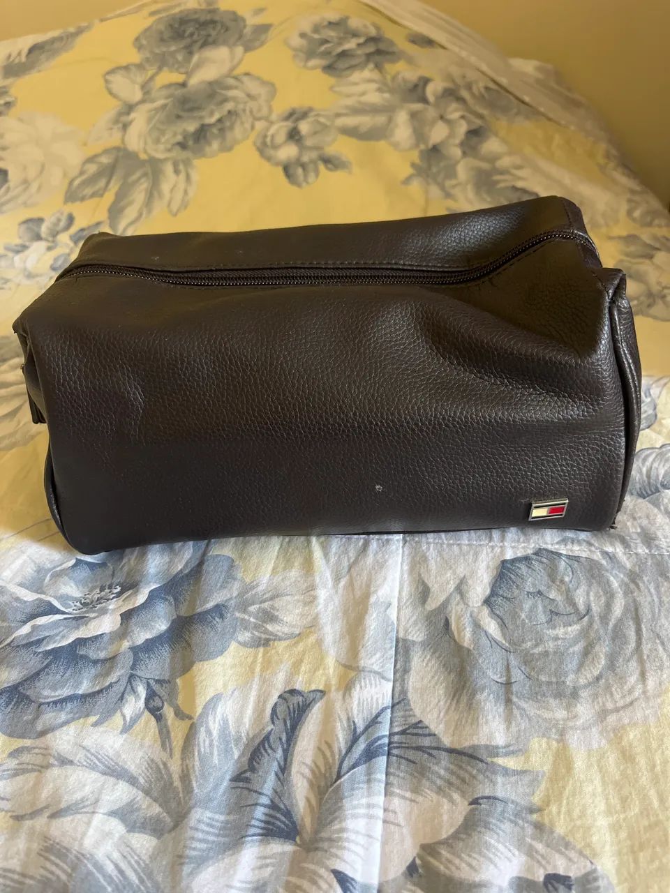 Necessaire bolsa tommy Hilfiger em couro