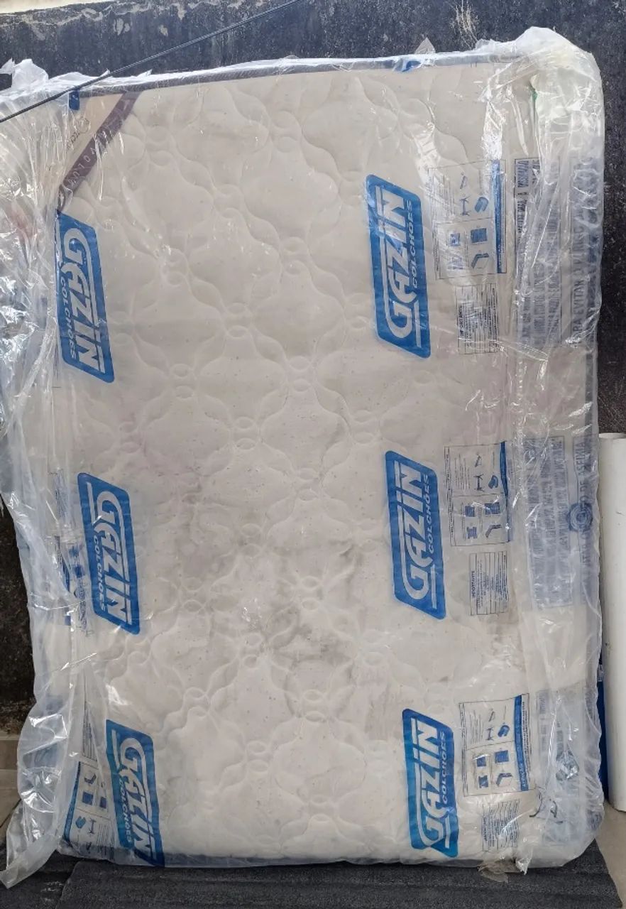 Vendo Colchão de Casal 