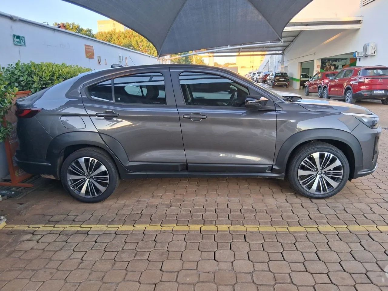 Fiat Fastback Audace 1.0 200 T. Flex AUT 2025 - Foto 4