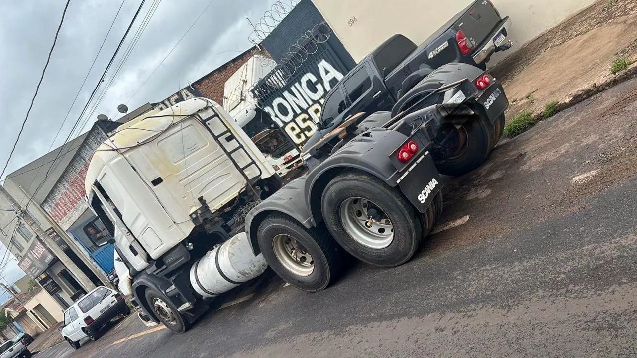 Scania T124  - Foto 4