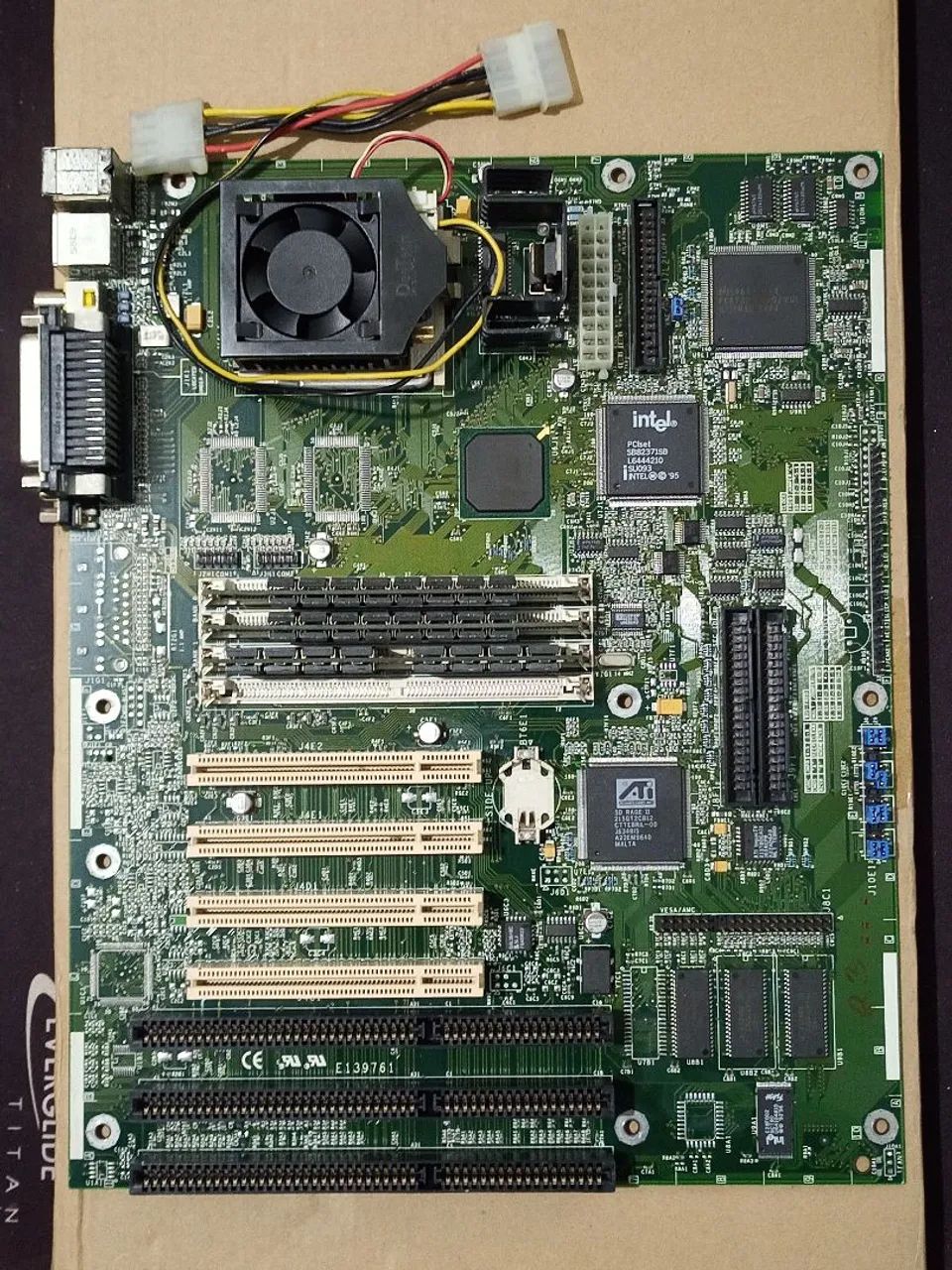 Placa mãe ATX socket 7 P166 16mb EDO ISA