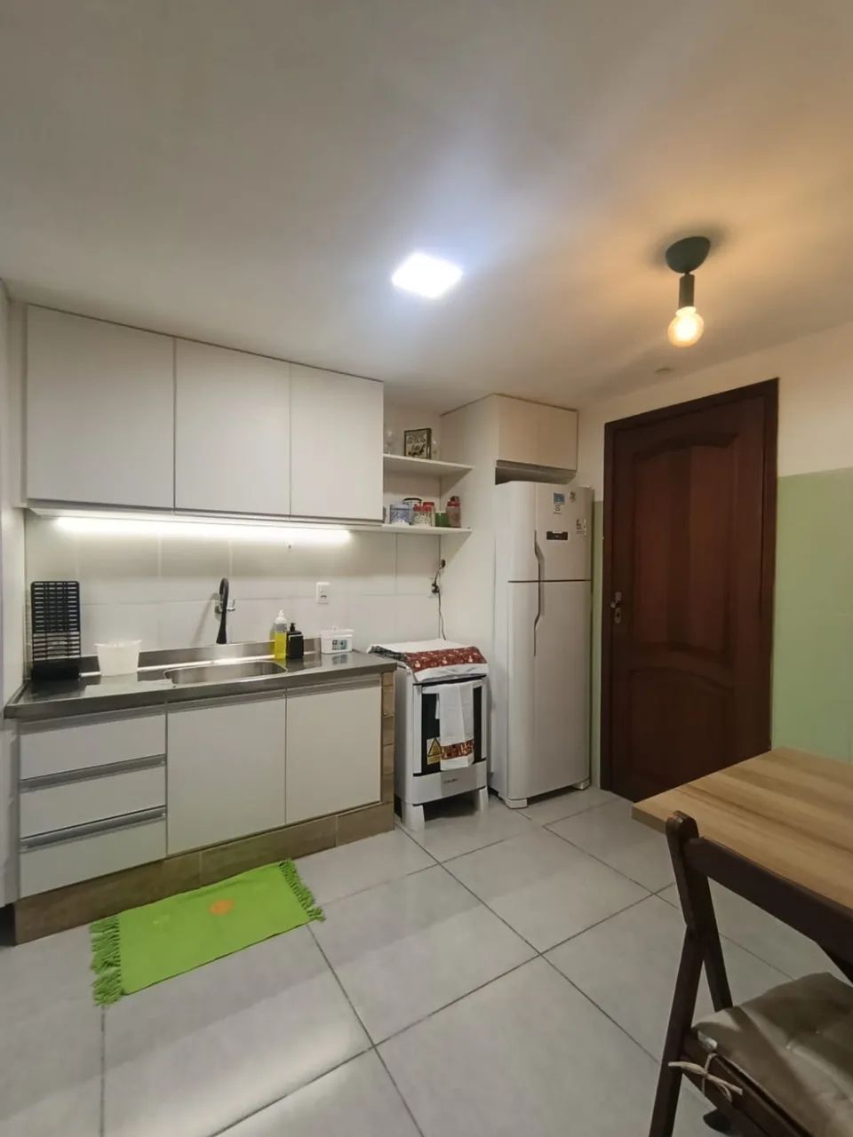 Alugo apartamento mobiliado no ed. Estoril - Foto 2