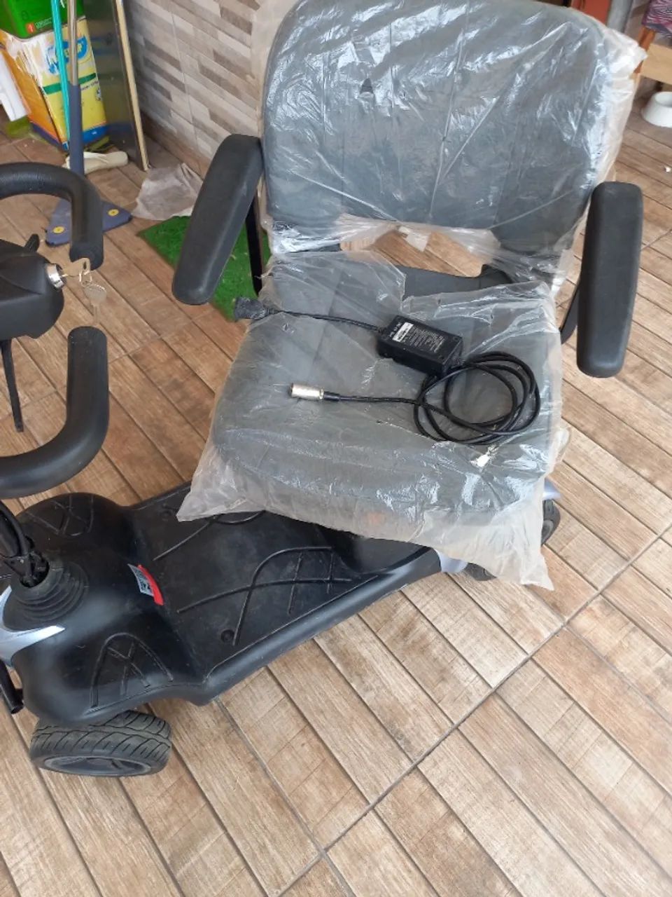 Scooter Elétrica/quadriciclo Desmontável Scott S - Ottoboc Cor Azul-claro - Foto 4