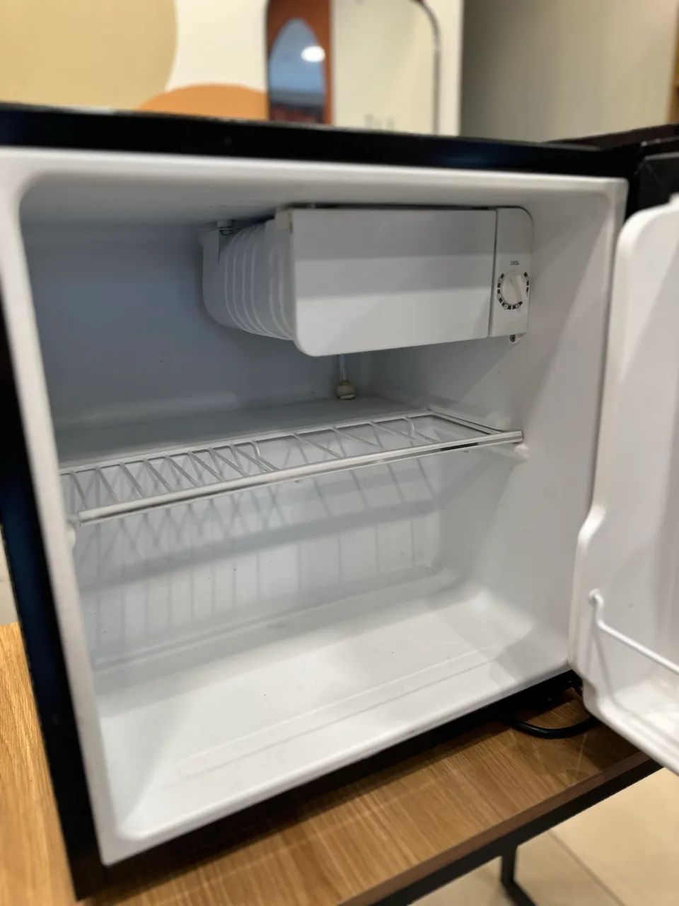 Frigobar Philco sem marcas de uso  - Foto 4