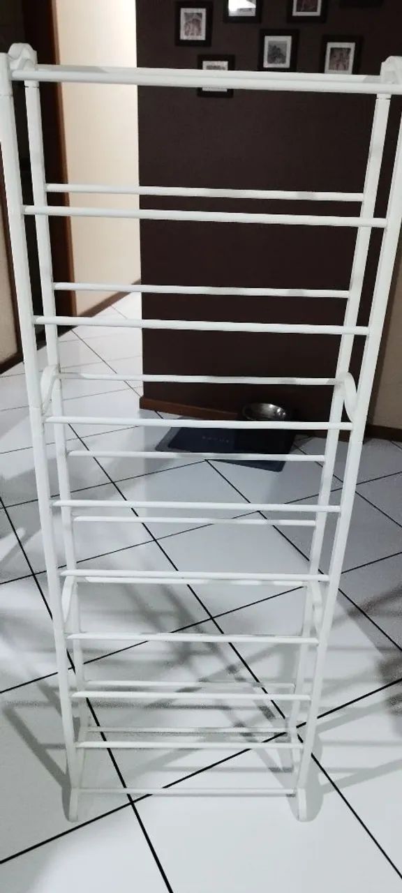 Sapateira em ótimo estado  - Foto 2