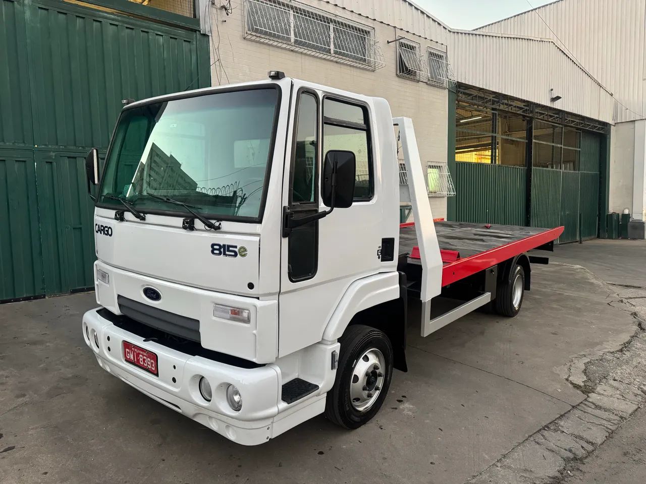 Ford cargo 815 plataforma 