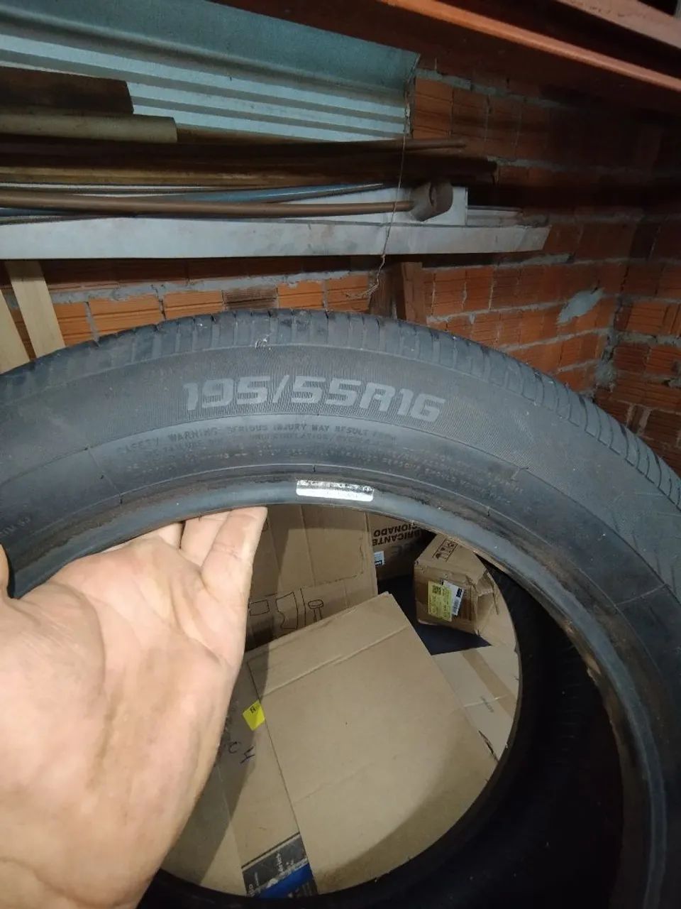 Pneu 195/55/16 novo marca Onix - Foto 5