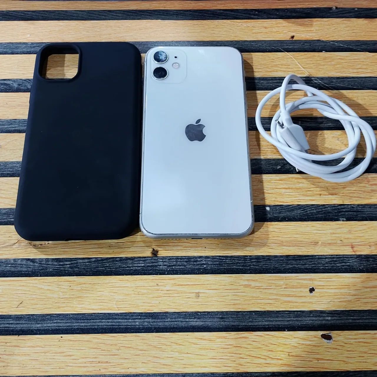 iPhone 11, branco 64GB, sem nenhum risco ou tricado, PODEMOS NEGOCIAR!!! - Foto 5