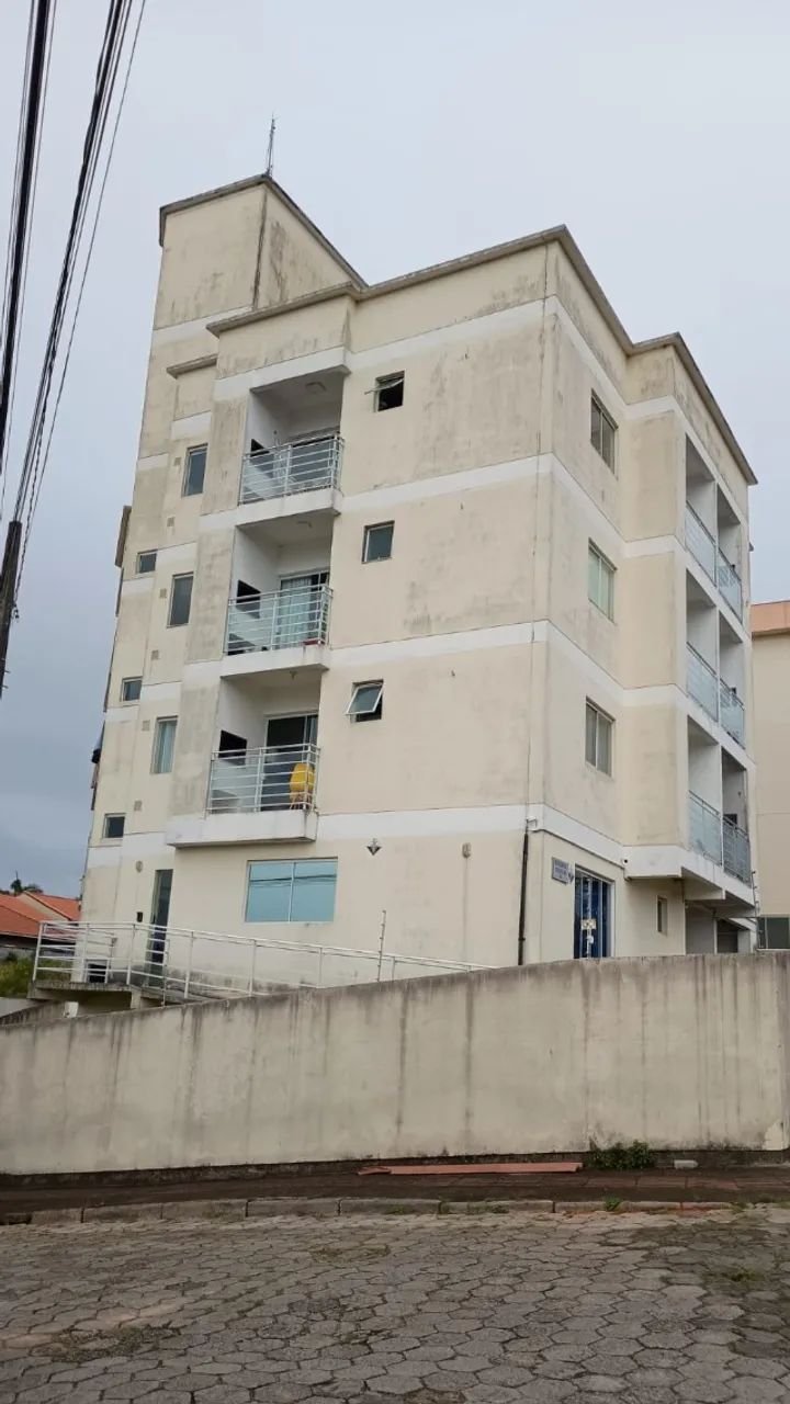 Apartamento com 2 quartos e garagem coberta em Serraria
