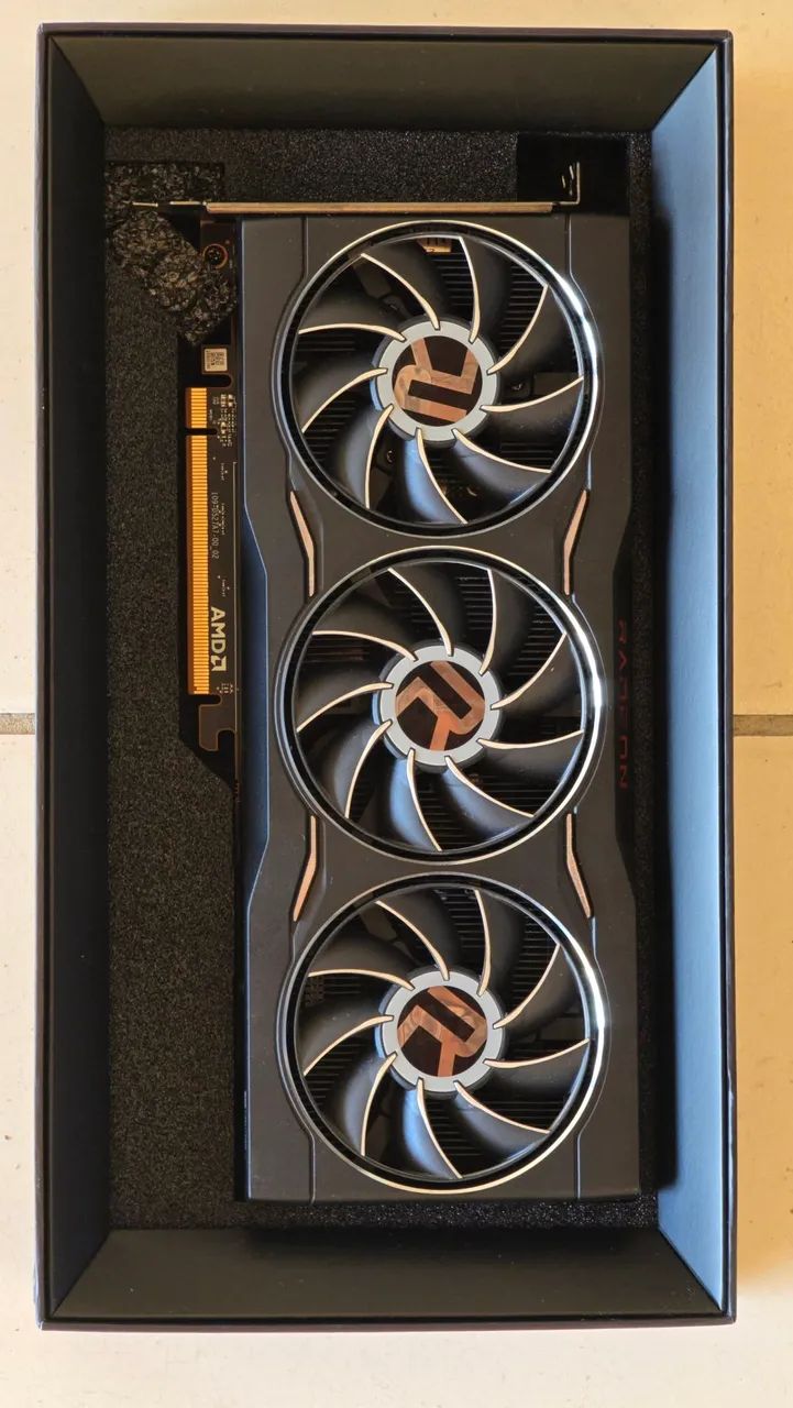 RX 6750 XT XTX FOUNDERS EDITION - Foto 2
