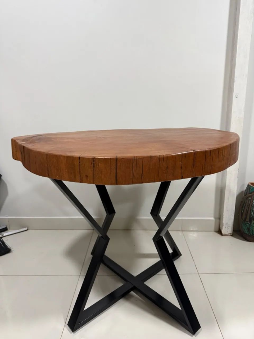 Mesa Redonda de Madeira 