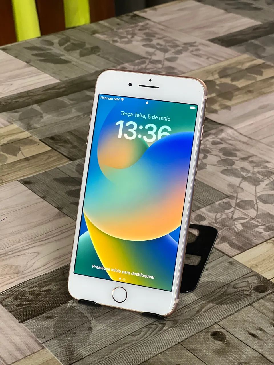 iPhone 8 Plus 白 256 GB au SIMフリー電池100% iPhone 8 Plus 256gb 100% - Celulares e Smartphones - Santíssimo