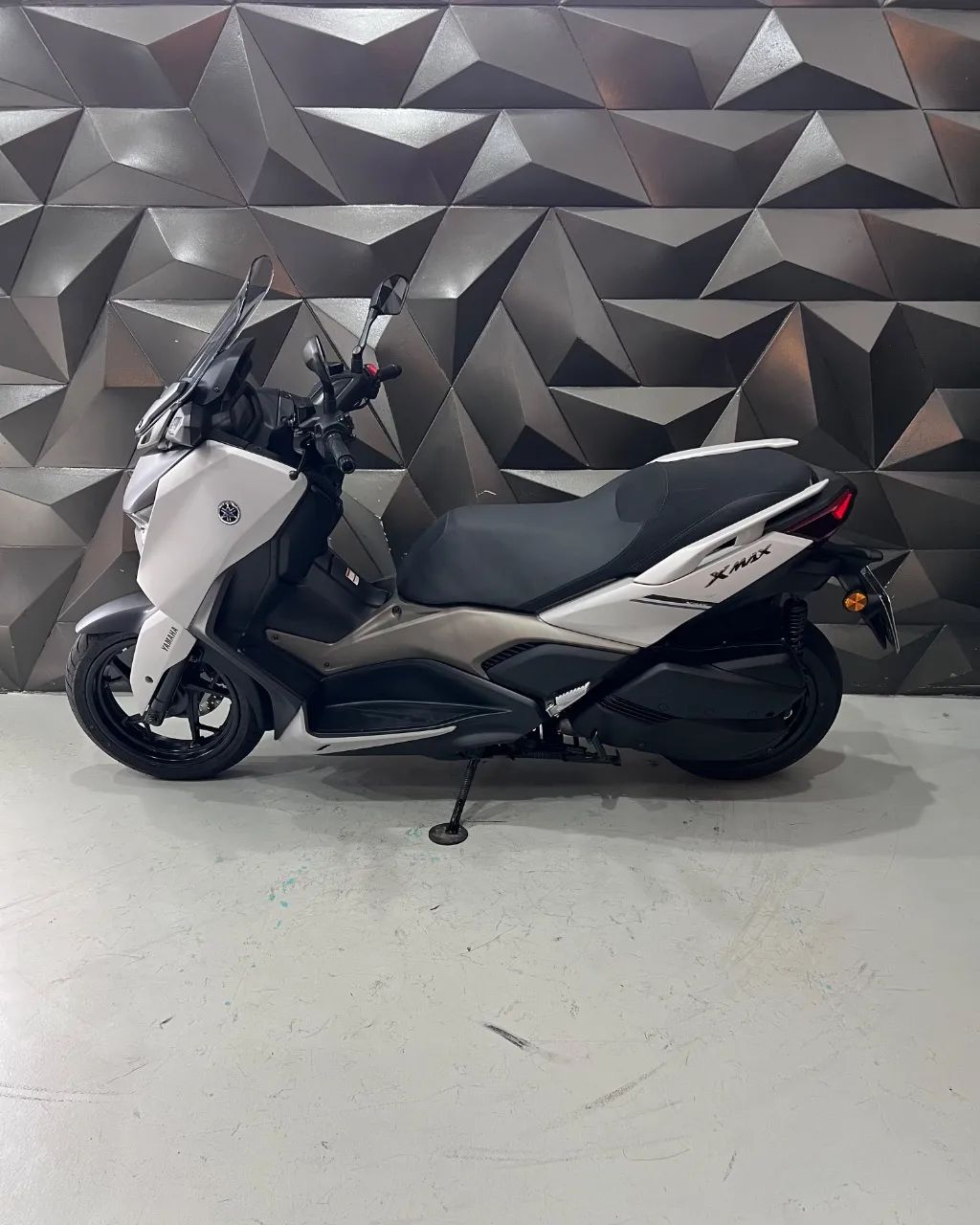 XMAX 250 ABS - Foto 4