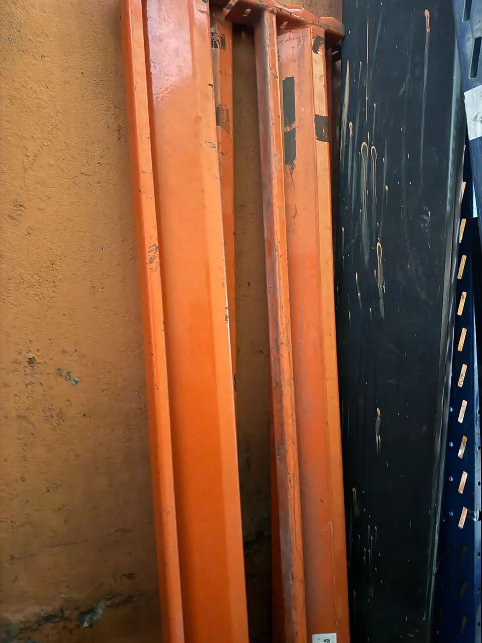 Porta palete usado excelente estado  - Foto 3